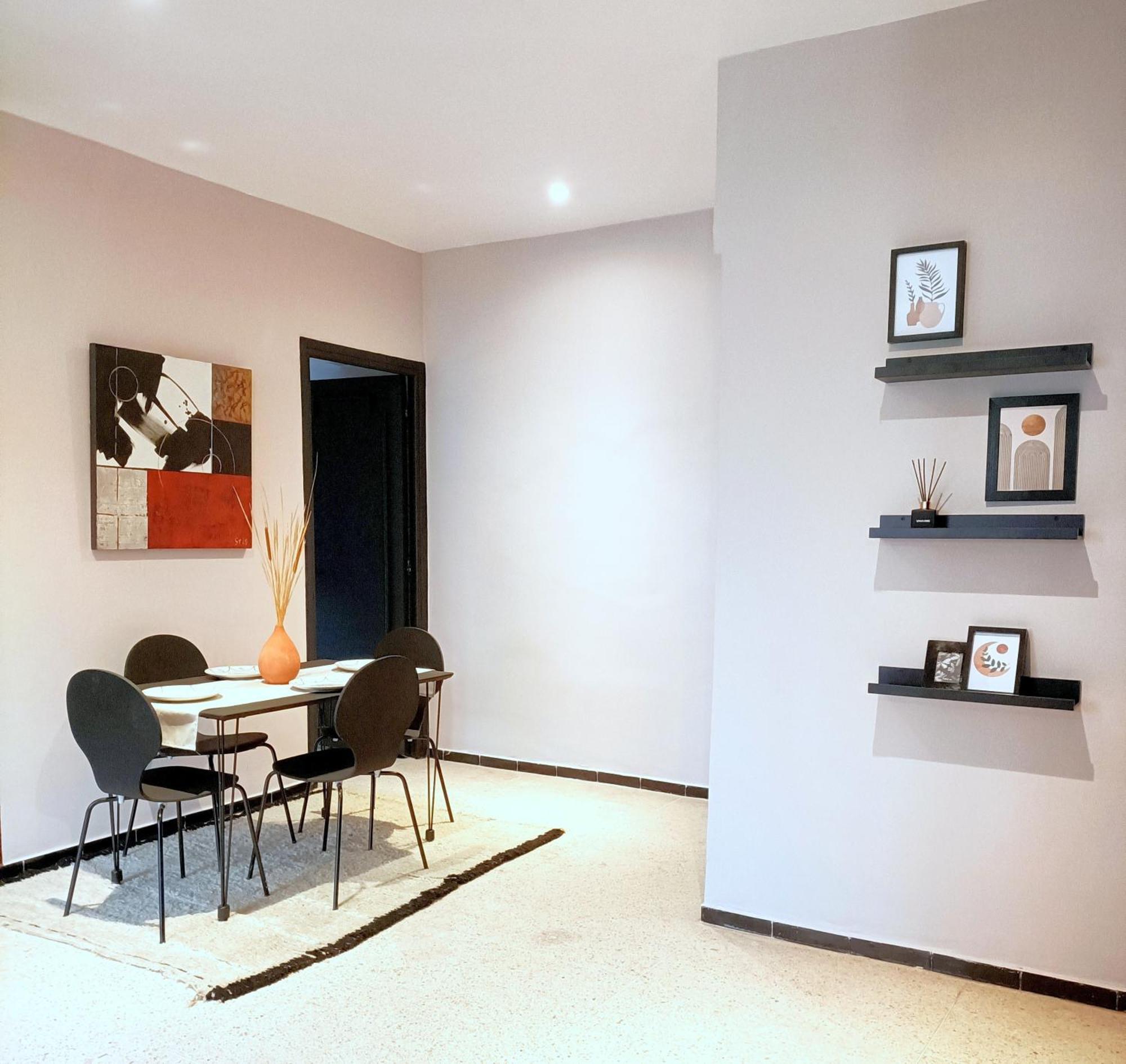 Appartement Superbe Avec Vue Sur Les Jardins Majorelle, Face Au Musee Ysl, Rue Yves Saint Laurent
